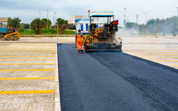 Best Affordable Driveway Paving  in Kingston, TN